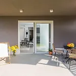 Luxusapartment Mit Moskitonetzen, Gutem Restaurant Ums Eck, Wifi, Liegen Διαμέρισμα Πόρετς